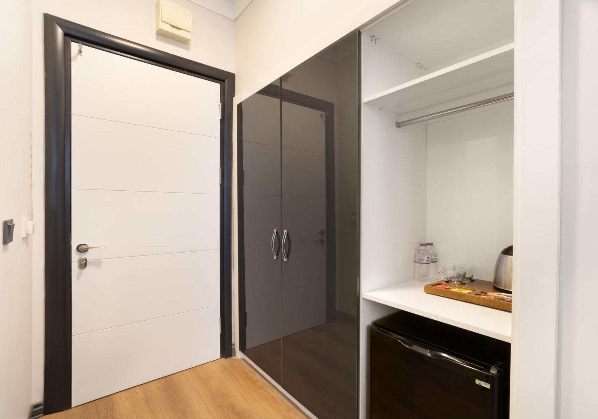 Bakirkoey Des Suit Otel Provincia di Provincia di Istanbul Esterno foto