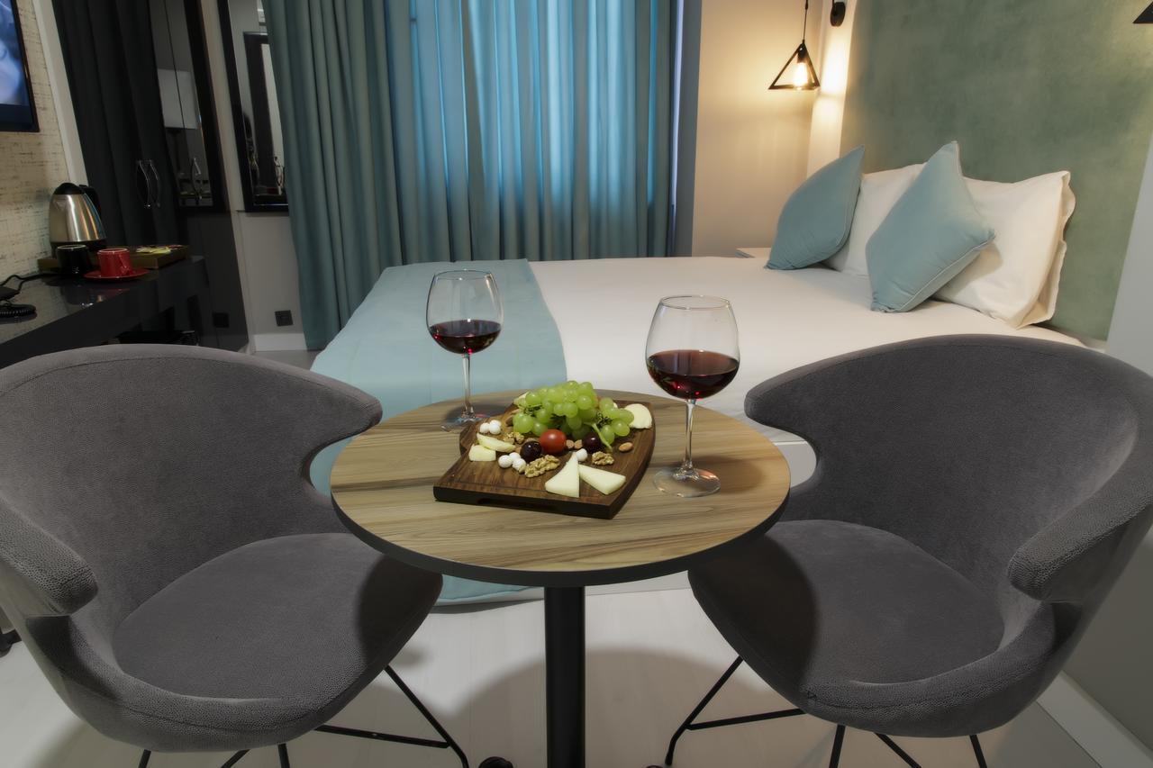 Bakirkoey Des Suit Otel Provincia di Provincia di Istanbul Esterno foto